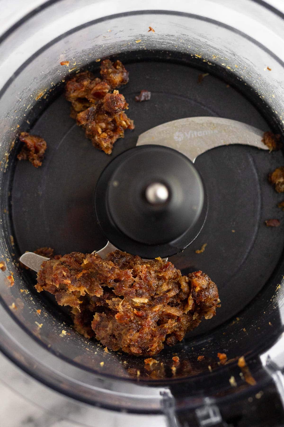 Chocolate Peppermint Energy Balls Eat the Gains