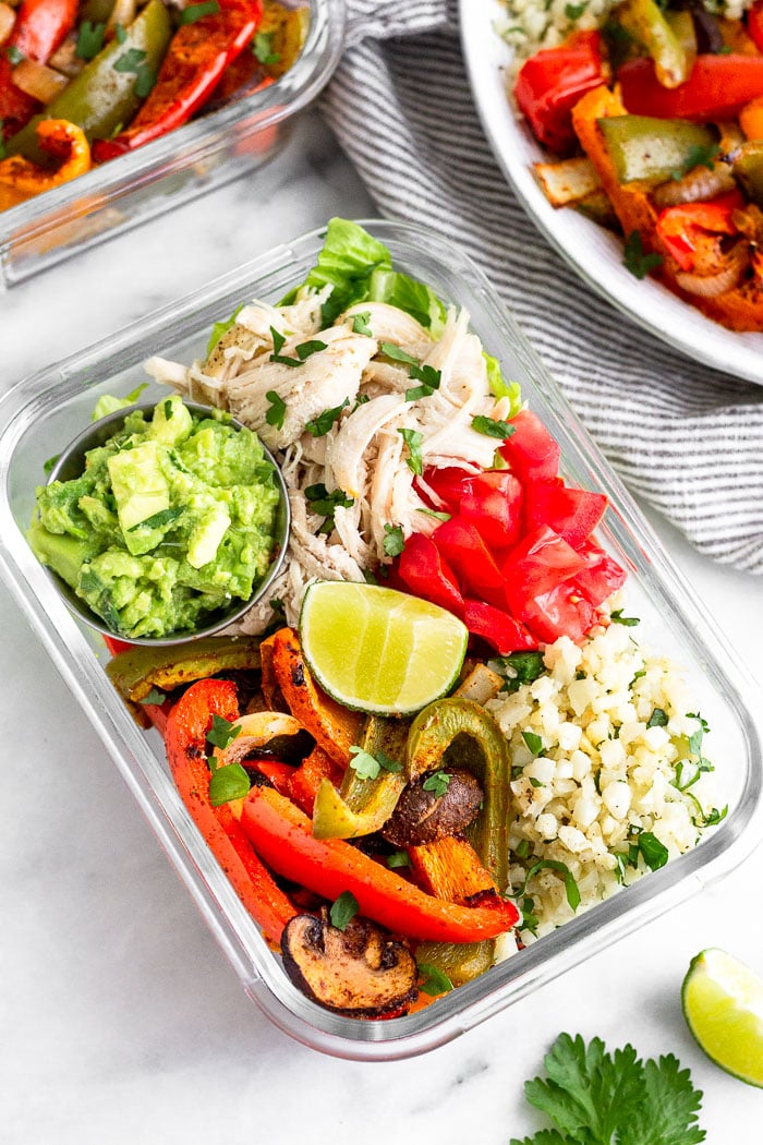 Chicken Fajita Meal Prep Lunch Bowls + Cilantro Lime Quinoa