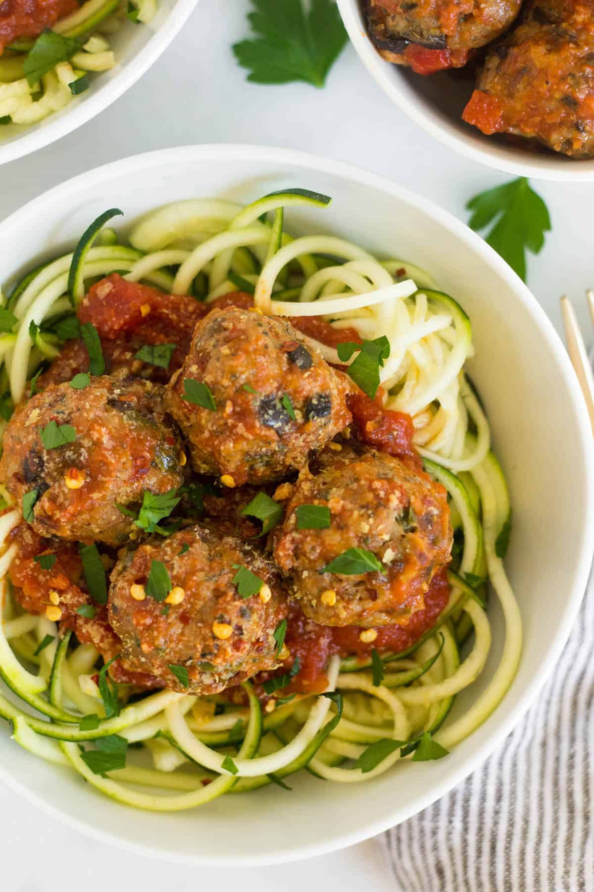 Paleo Supreme Pizza Meatballs - Eat the Gains