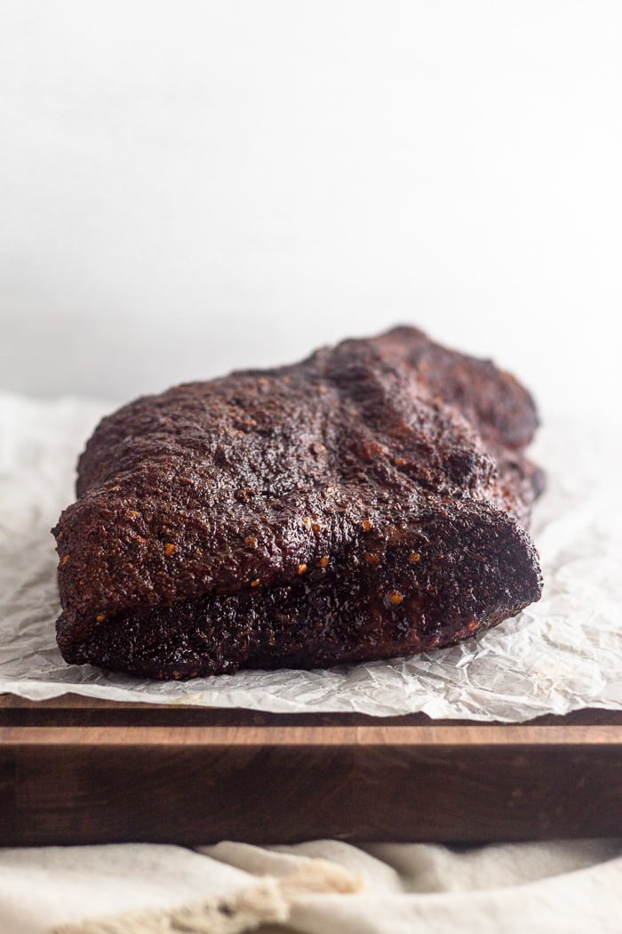 Smoked Brisket with Dry Rub (Paleo/Whole30) - Eat the Gains