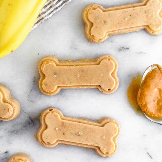 Homemade Frozen Peanut Butter Banana Dog Treats | Banana Frozen Dog Treats to keep your Dog cool this Summer